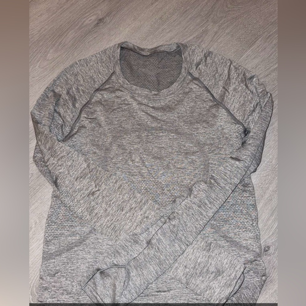 Lululemon swiftly tech long sleeve